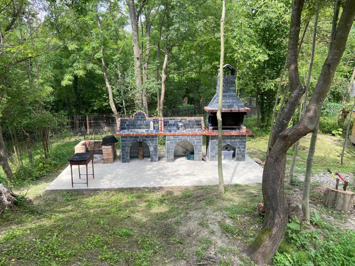 Loku' Villa Varbilau Екстериор снимка